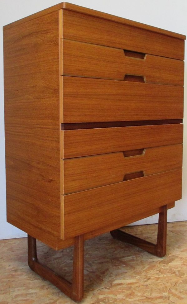 Commode Haute de G.Hoffstead 213
