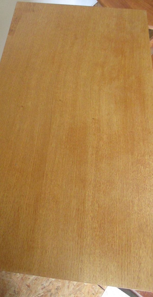 Petite Commode en Chêne vernis 209 – Image 7
