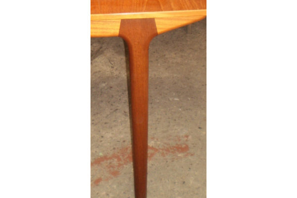 Rectangular Table 447 - Image 4