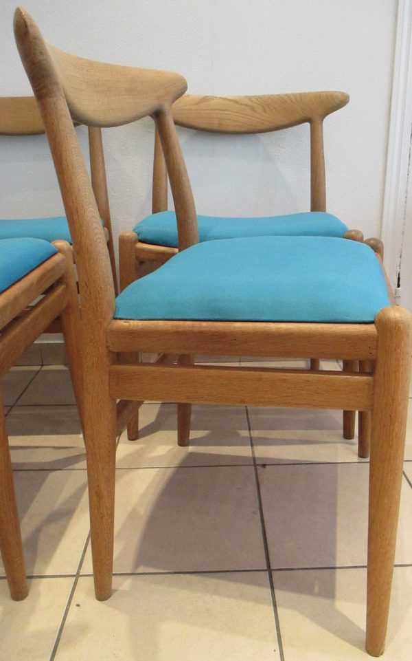 4 W2 H.Wegner Chairs 900 - Image 7