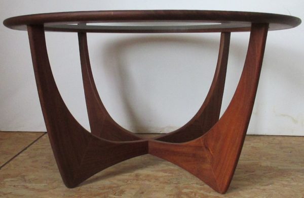 Round coffee table 109 - Image 4