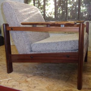 Pair of Rosewood Lounge Chairs 909