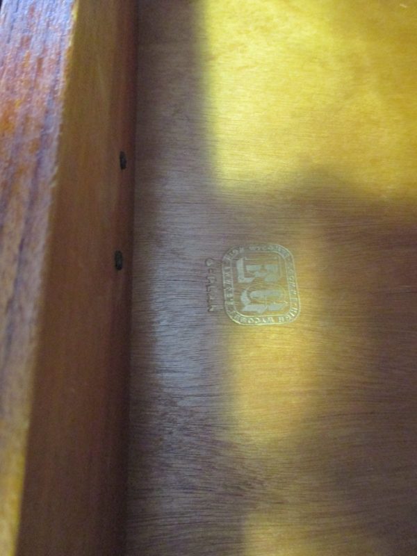High Dresser 217 - Image 8