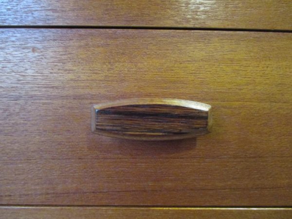 High Dresser 217 - Image 11