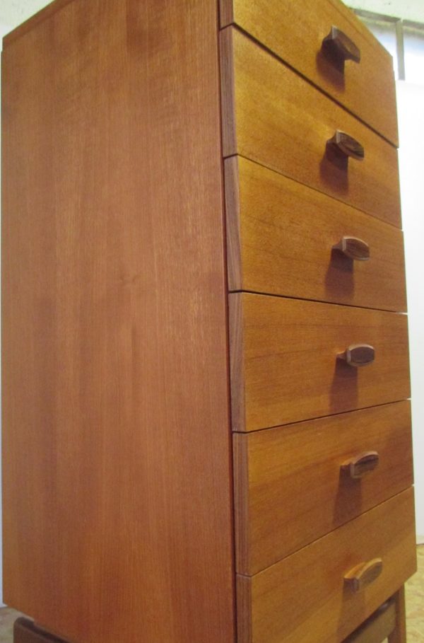 High Dresser 217 - Image 13