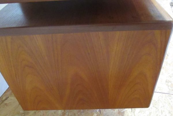 Office Desk G-Plan 701 - Image 16