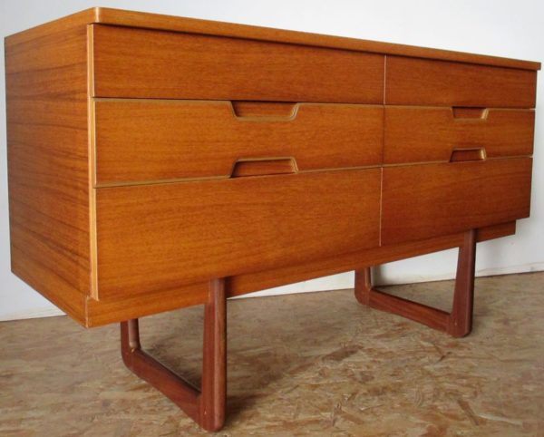 Uniflex Chest of 6 Drawers 222