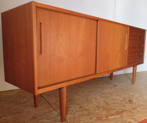 Sideboard Nills Jonsson 337