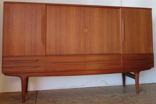 High Danish Sideboard by J.Andersen 342 - Image 2