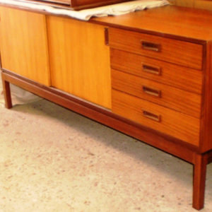 Sideboard 325