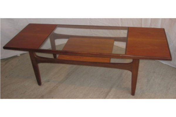 Rectangular coffee table 102