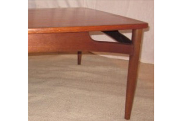 Square Table 111 - Image 2
