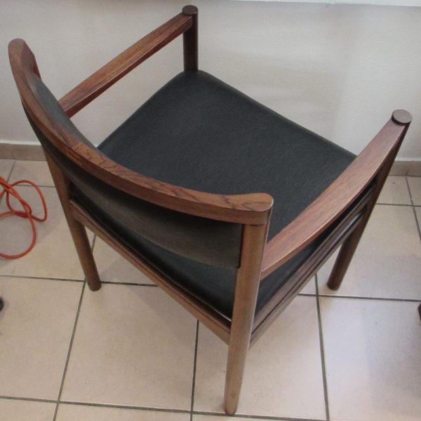 Paire de Fauteuils de Salon en Palissandre 913 – Image 3