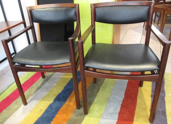 Paire de Fauteuils de Salon en Palissandre 913 – Image 4