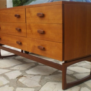 Long Dresser 205