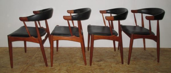 4 Chairs Andersen 904