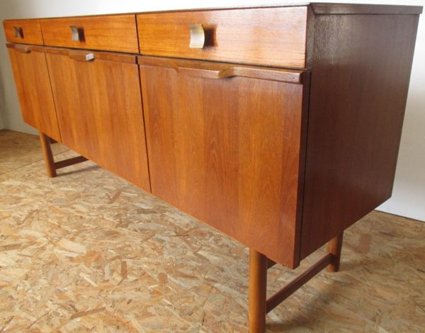Sideboard 341 - Image 2