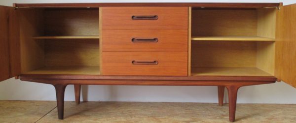 332 Sideboard - Image 2