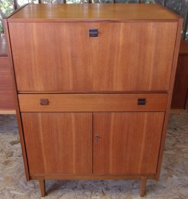 Desk 703 - Image 2