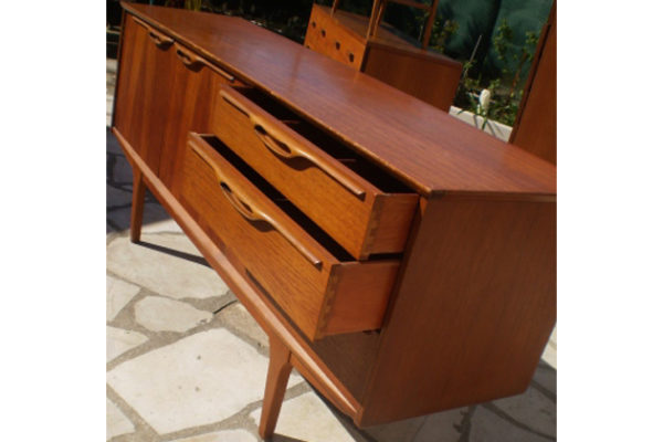 Sideboard 315 - Image 2