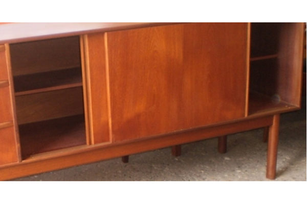 Sideboard 314 - Image 4