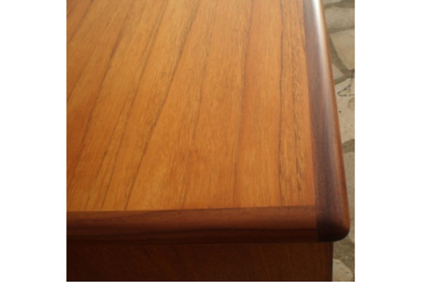 “Coffee Bean” Chest 940 - Image 2