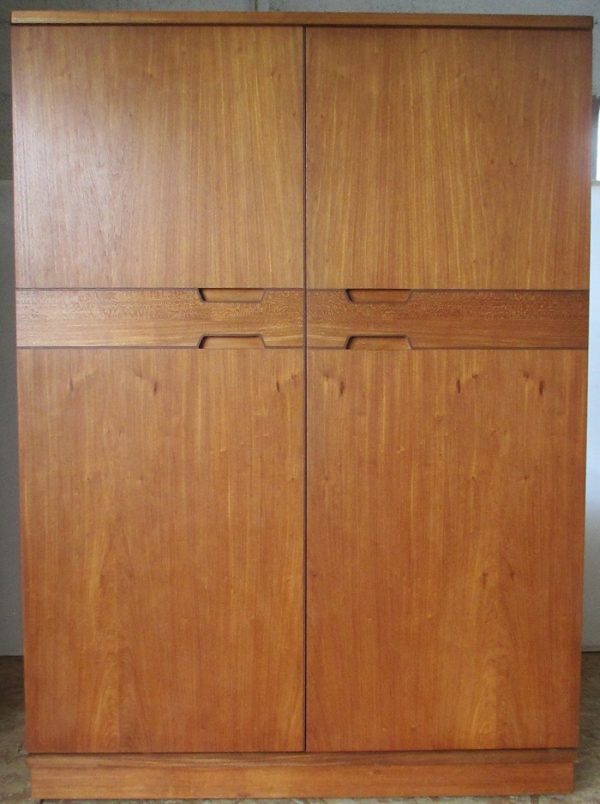 Uniflex Wardrobe-Dressing by G. Hoffstead 226 - Image 2