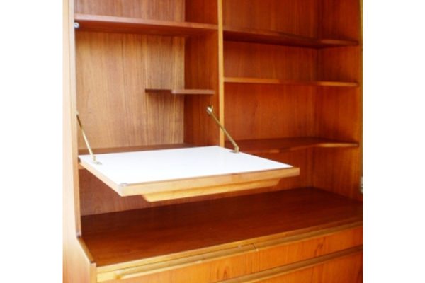 Dresser 318 - Image 3