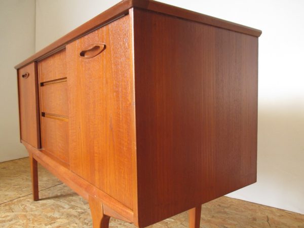 Sideboard 317 - Image 3
