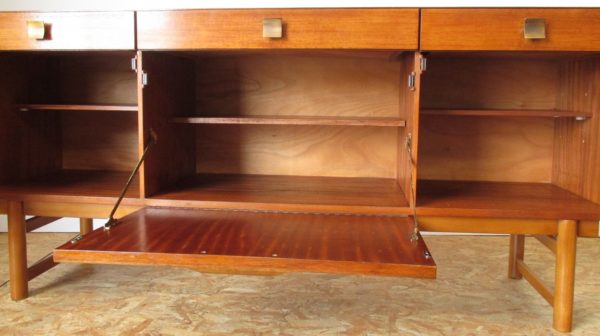 Sideboard 341 - Image 4