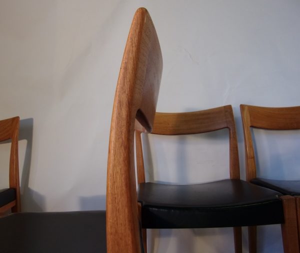 6 Swedish Chairs 912 - Image 4