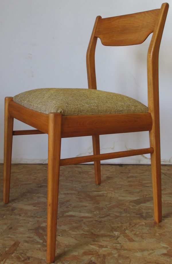 6 Farkstrup Chairs 915 – Image 13