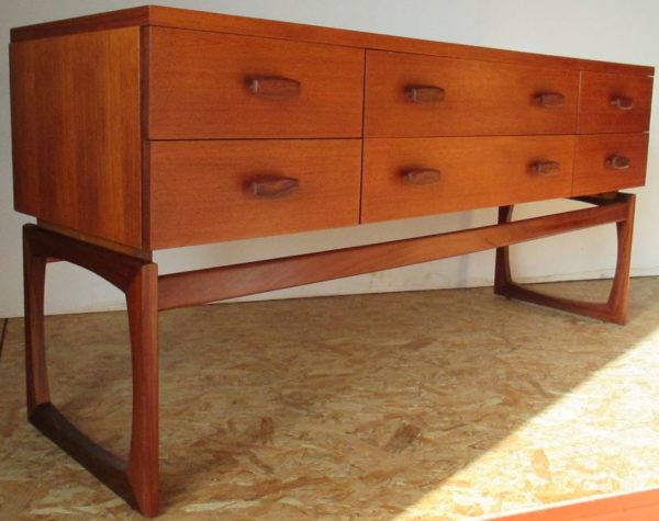 Commode Longue R.Bennett  230