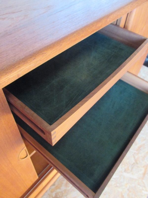 High Danish Sideboard by J.Andersen 342 - Image 6