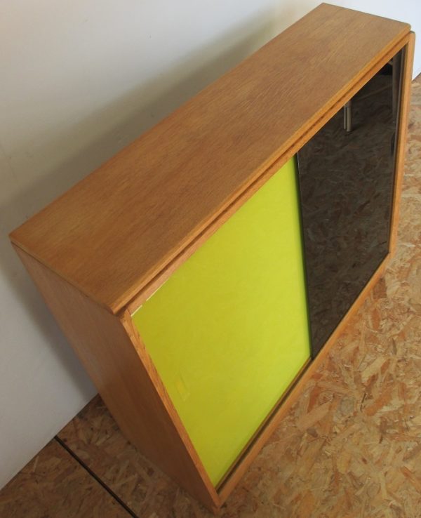 Small Storage Yellow and Black doors 812 - Image 4