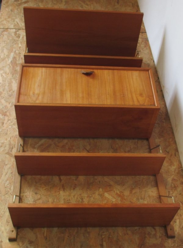 Etagères Cado Poul Cadovius 813