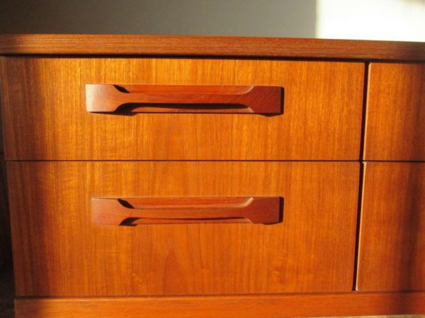 Long Chest Shreiber 6 Drawers 231 - Image 7