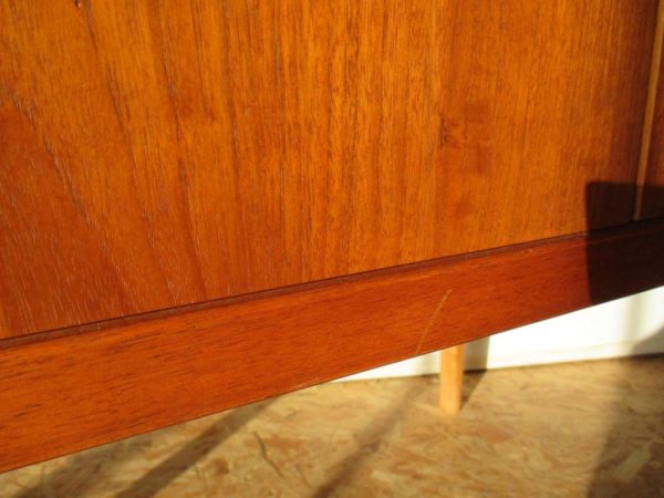 Long Chest Shreiber 6 Drawers 231 - Image 9