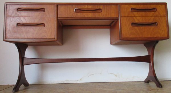 Small Bedroom Desk 702 - Image 16