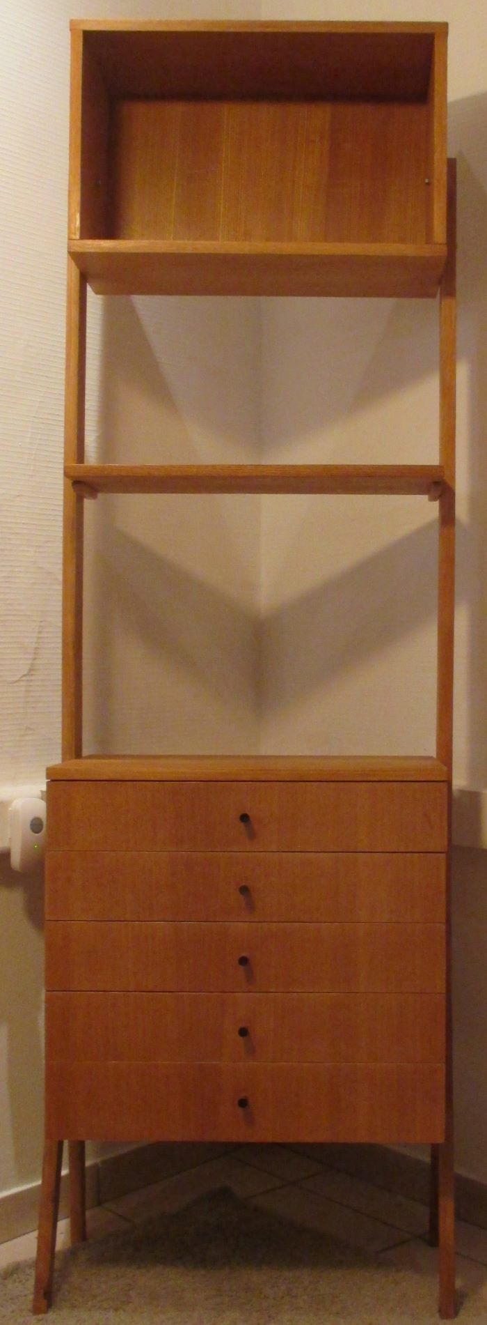 Highboard, chest of drawer,bookshelve 804