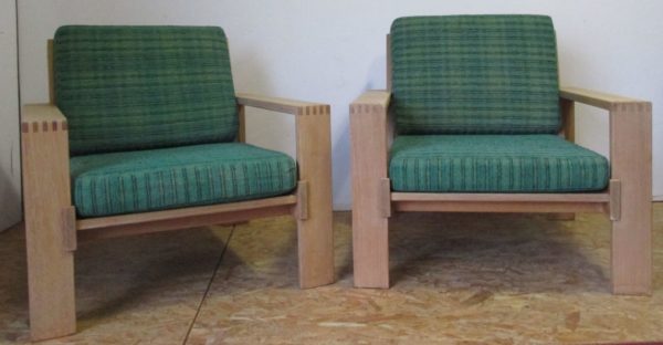 Pair of Esko Pajamies light oak armchairs. 931 - Image 2