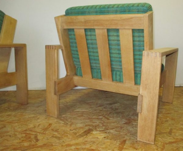 Pair of Esko Pajamies light oak armchairs. 931 - Image 6