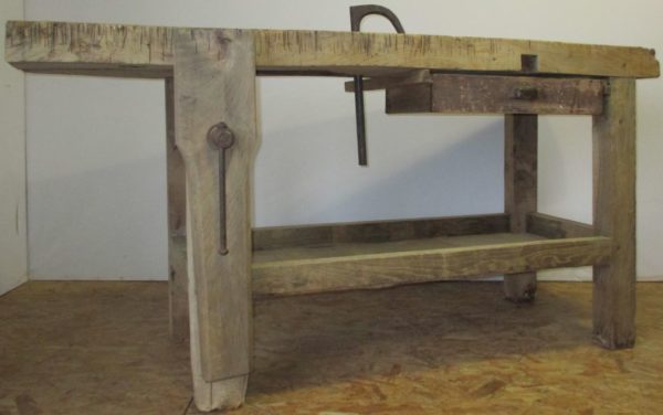 Établi de Menuisier Ancien en Chêne 1024 – Image 9