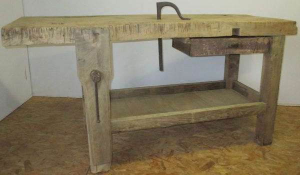 Établi de Menuisier Ancien en Chêne 1024 – Image 10