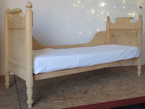 Austrian Natural Pine Sofa/Bed 1013 - Image 2