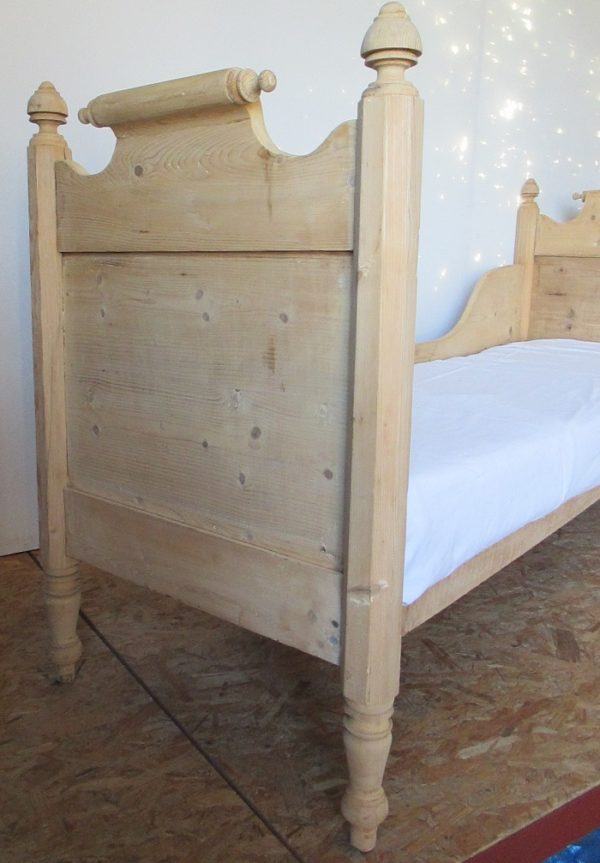 Austrian Natural Pine Sofa/Bed 1013 - Image 4