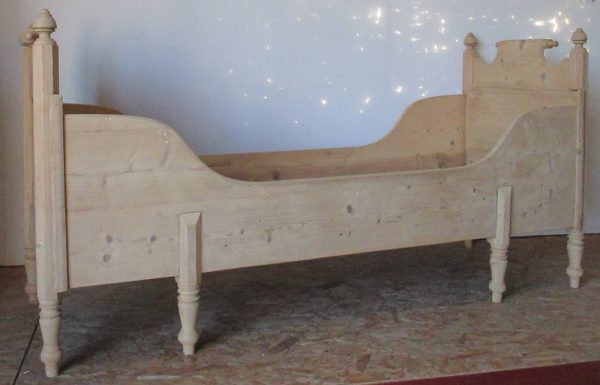 Austrian Natural Pine Sofa/Bed 1013 - Image 7