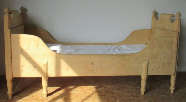 Austrian Natural Pine Sofa/Bed 1013 - Image 16