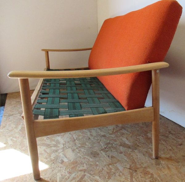 Scandinavian Orange Sofa 1011 - Image 8