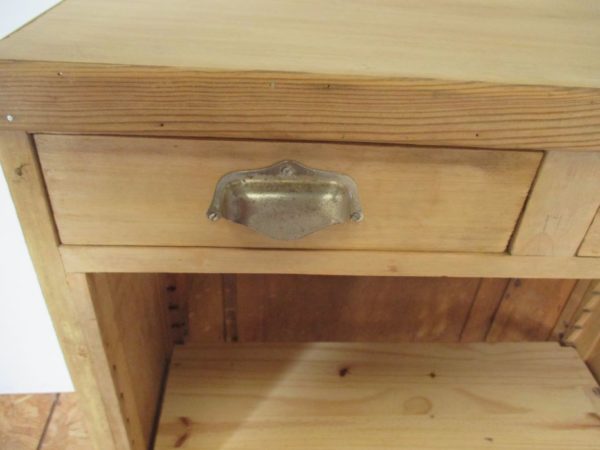 Ancien Comptoir de Caisse 1031 – Image 3